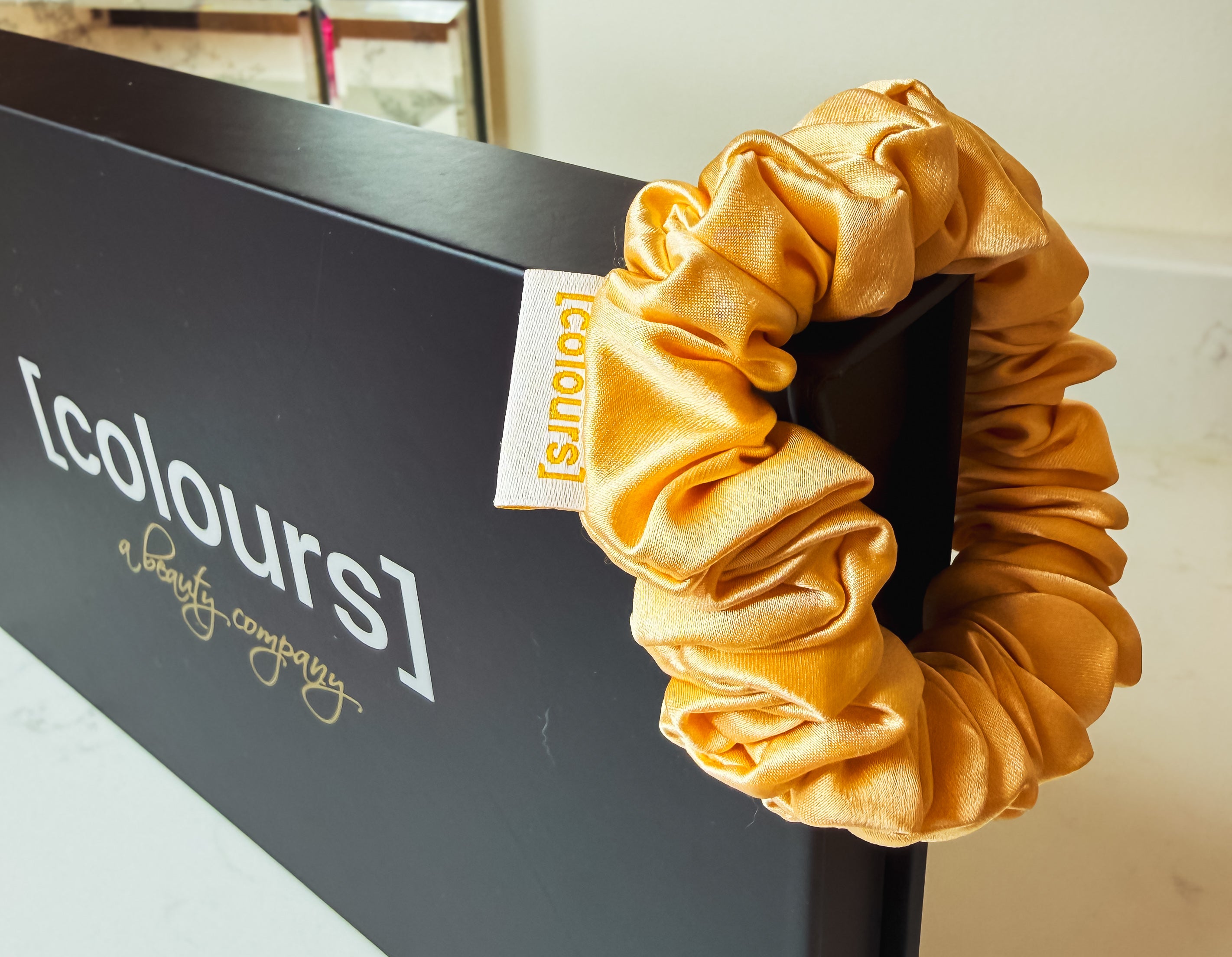 Mulberry Silk Scrunchie (Small) — Gold