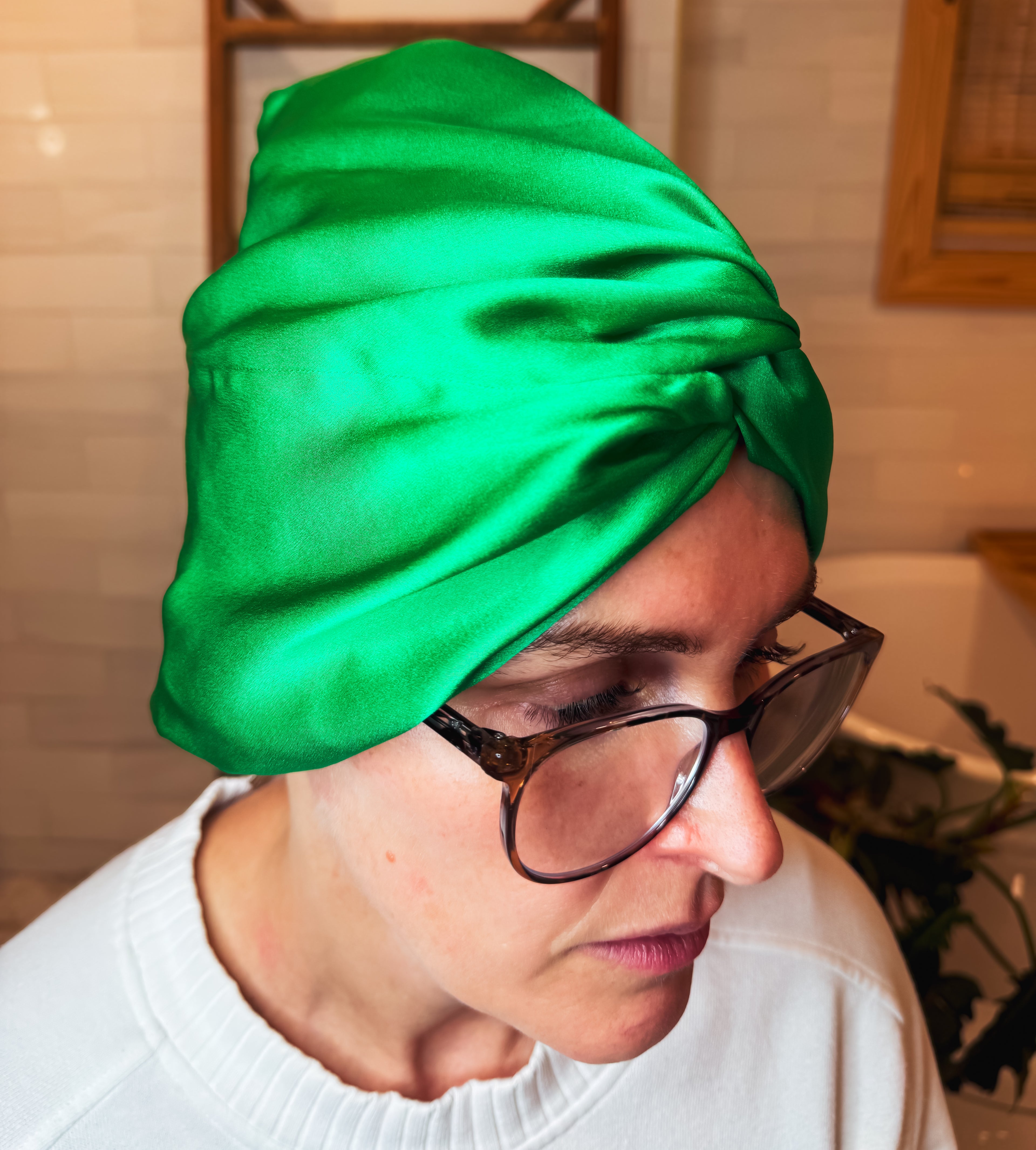 Mulberry Silk Bonnet - Emerald